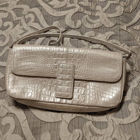Preston & York crossbody croc. bag - Picture 1 of 5